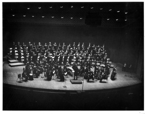 The assembled performing forces on-stage