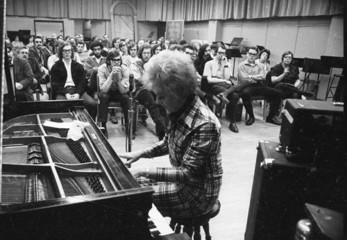 Marian McPartland performs on piano before an audience of Eastman School students and faculty members