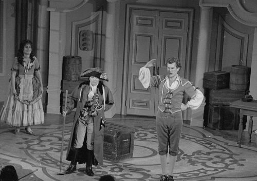 Photos of the Figaro cast members shot on November 2nd, 1989.