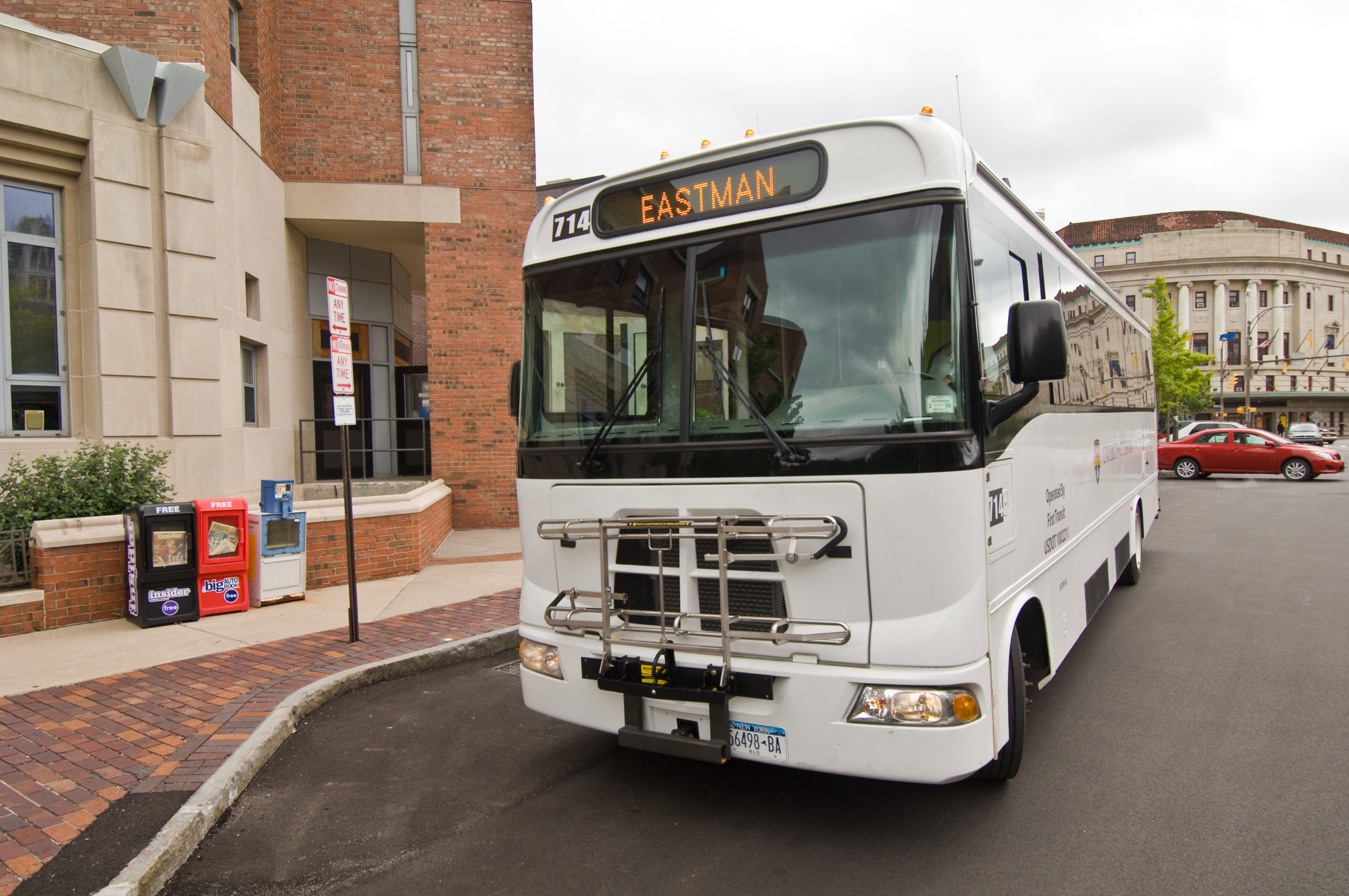 Shuttle bus Shuttle bus