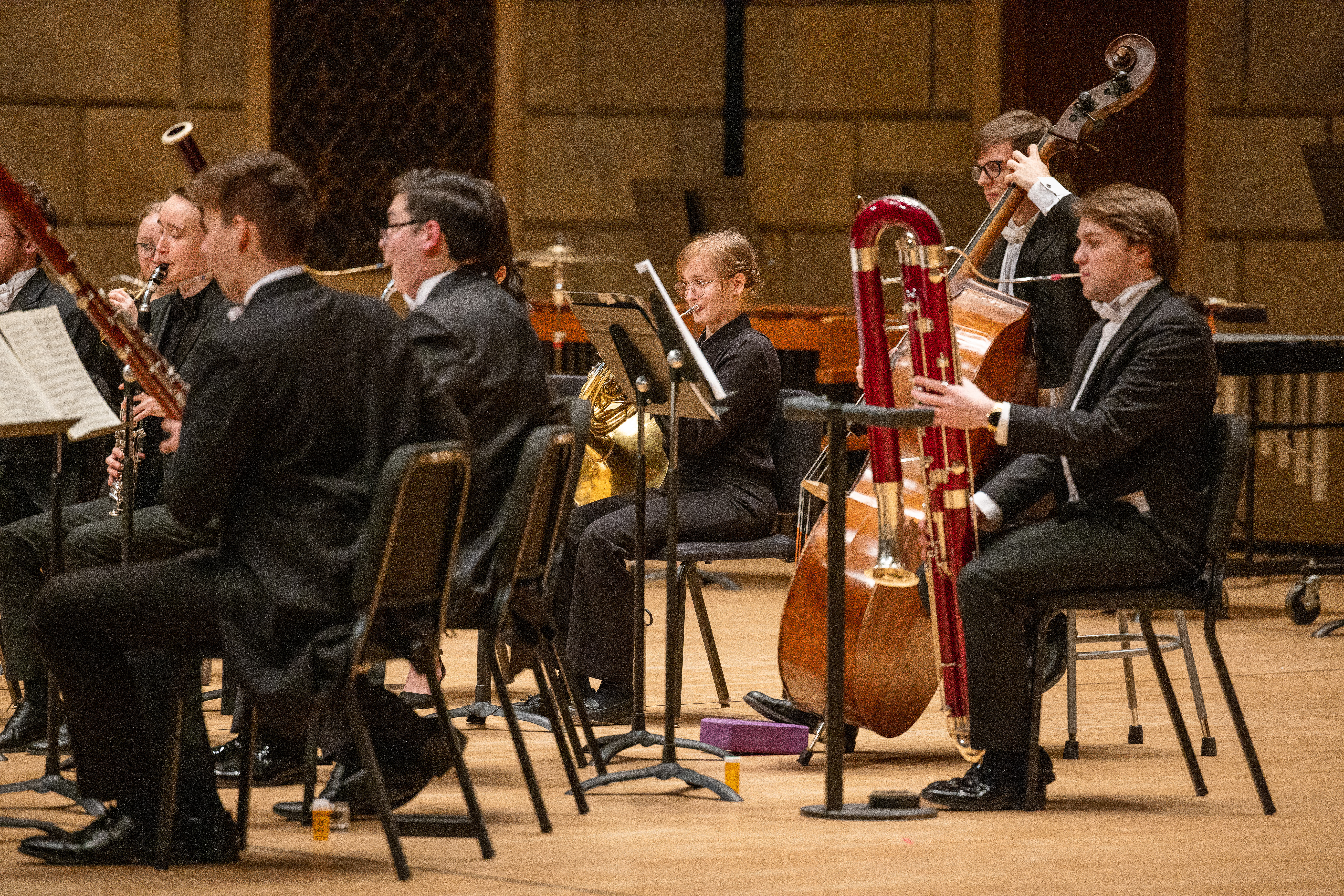 image of musicians onstage