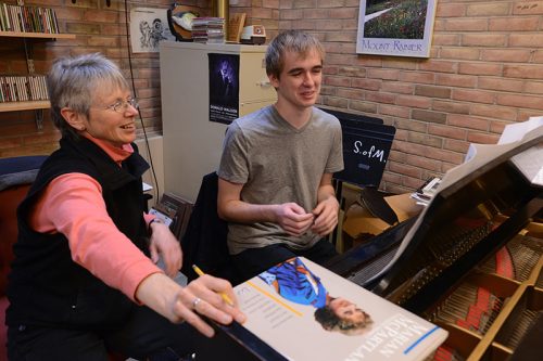 Ellen Rowe teaching