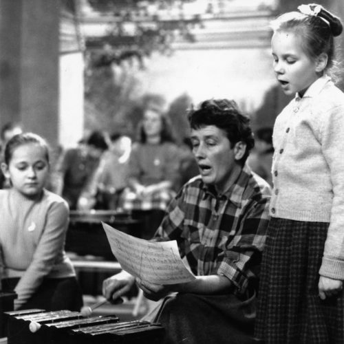 Image of Gunild Keetman in the radio series Müsik fur Kinder, 1957